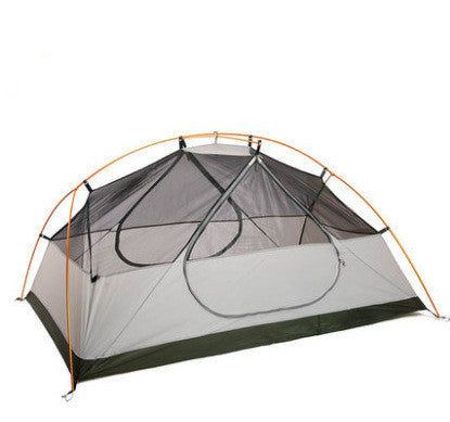 Tente double couche imperméable pour le camping en plein air .