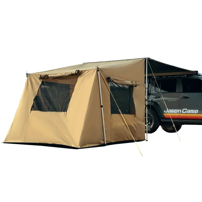 Auvent de camping car avec fenêtre déployée .